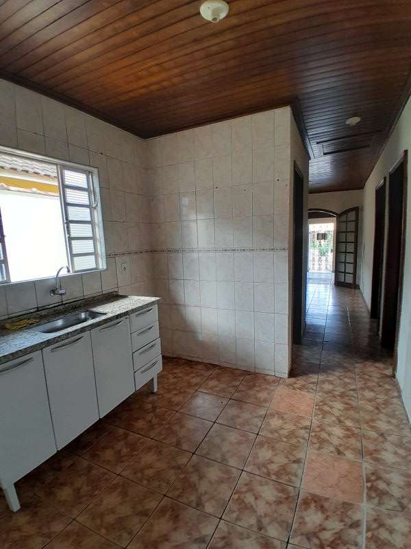 Casa 3d  no bairro Vila dos Comerciarios I em GUARATINGUETA