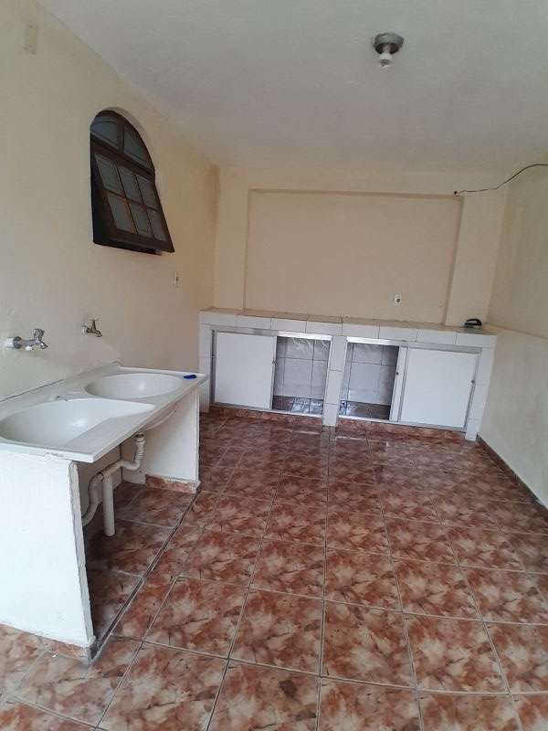 Casa 3d  no bairro Vila dos Comerciarios I em GUARATINGUETA