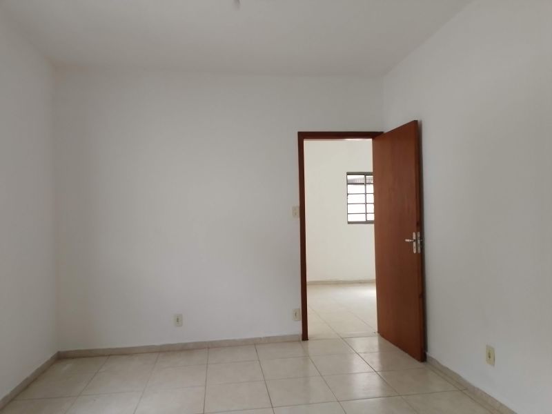 Casa 4d  no bairro Nova Guara em GUARATINGUETA