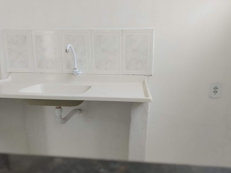 Kitnet 1d  no bairro Parque Residencial Beira Rio em GUARATINGUETA