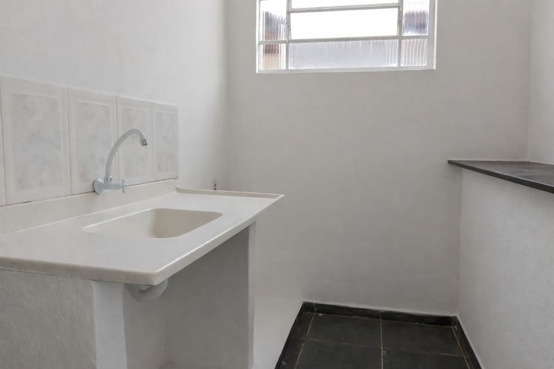 Kitnet 1d  no bairro Parque Residencial Beira Rio em GUARATINGUETA