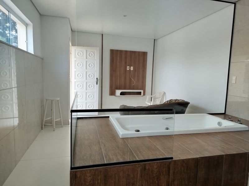 Casa 4d  no bairro Belveder Clube dos 500 em GUARATINGUETA