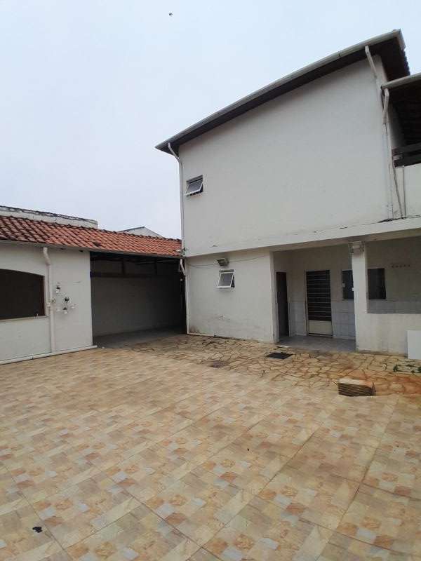 Sobrado 3d  no bairro Pedregulho em GUARATINGUETA