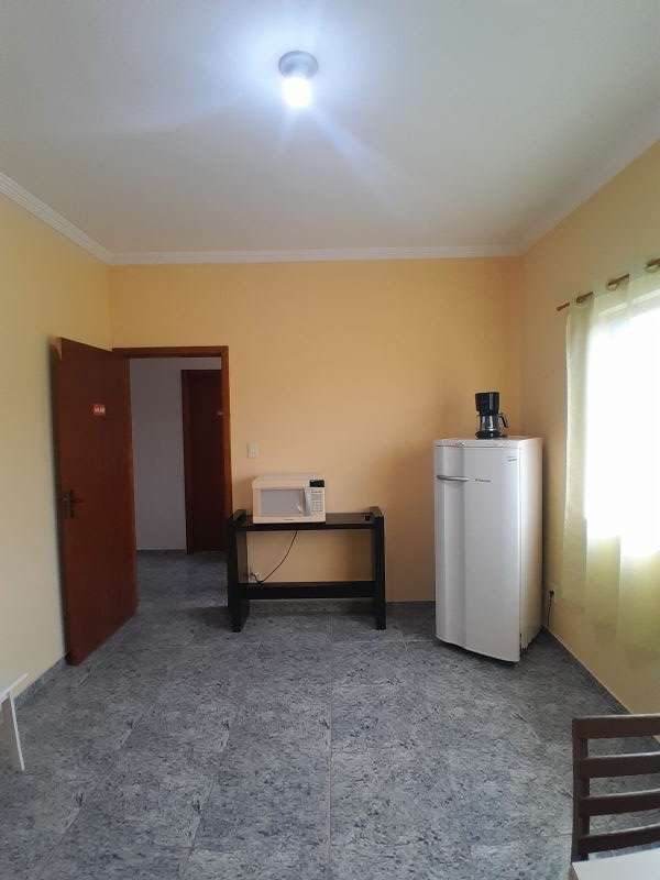 Sala Comercial no bairro Parque Residencial Beira Rio em GUARATINGUETA