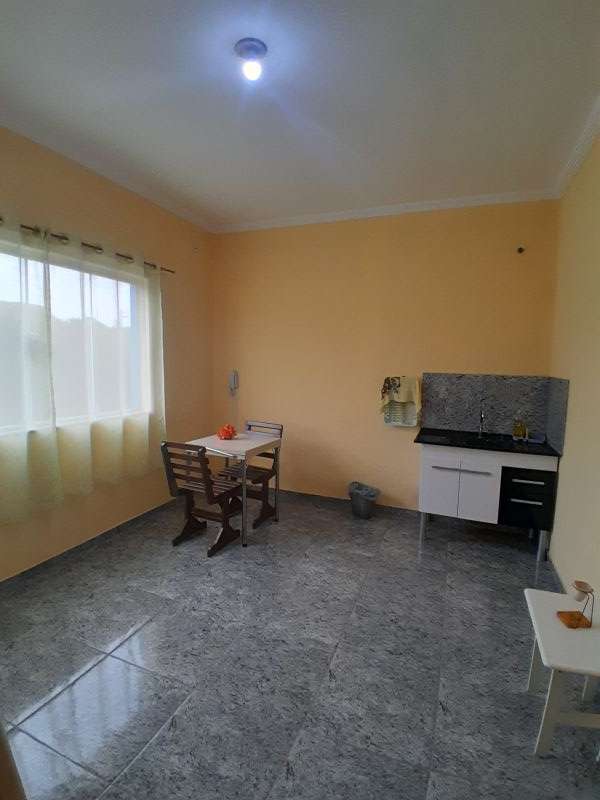 Sala Comercial no bairro Parque Residencial Beira Rio em GUARATINGUETA