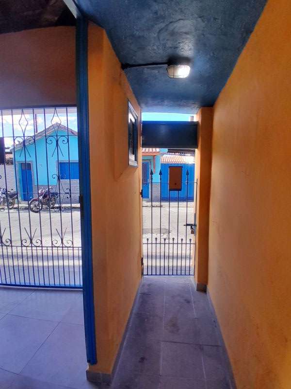 CASA 2d  no bairro Campinho em GUARATINGUETA