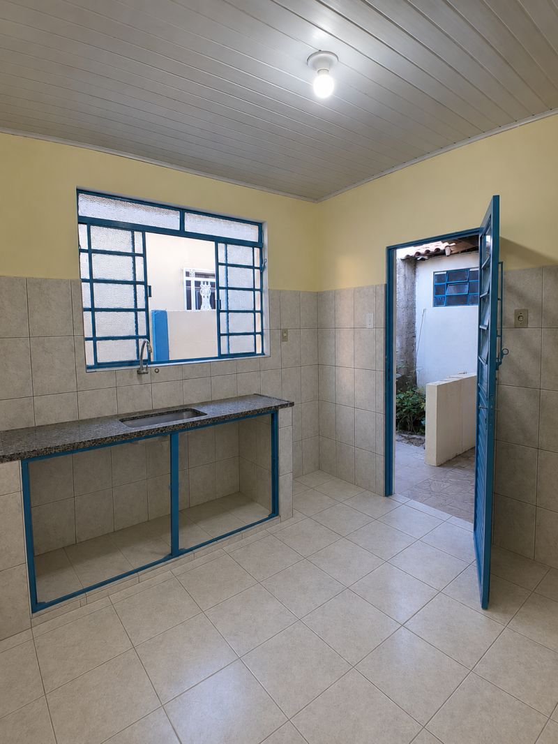 CASA 2d  no bairro Campinho em GUARATINGUETA