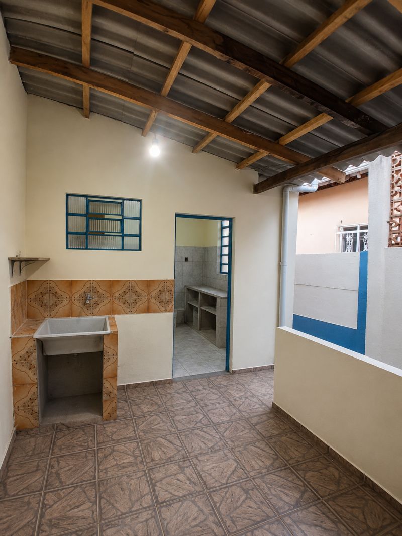 CASA 2d  no bairro Campinho em GUARATINGUETA