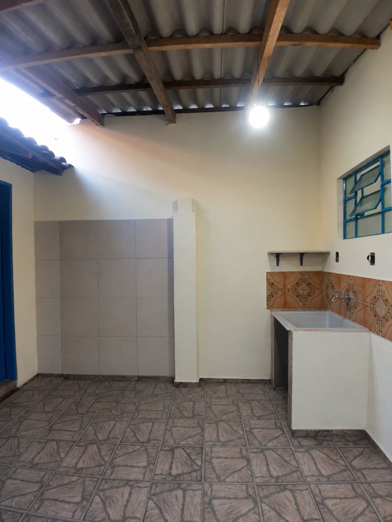 CASA 2d  no bairro Campinho em GUARATINGUETA