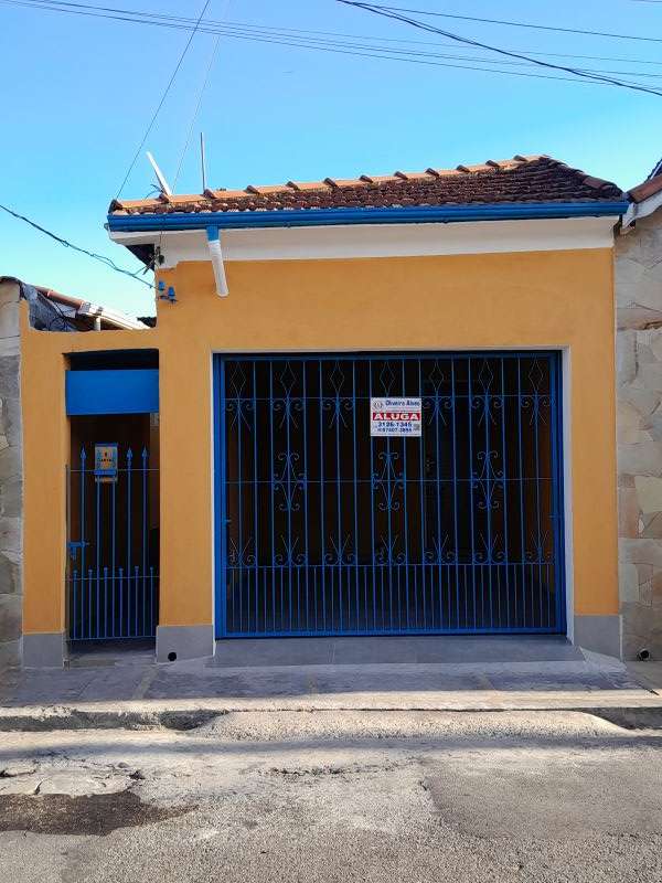 CASA 2d  no bairro Campinho em GUARATINGUETA
