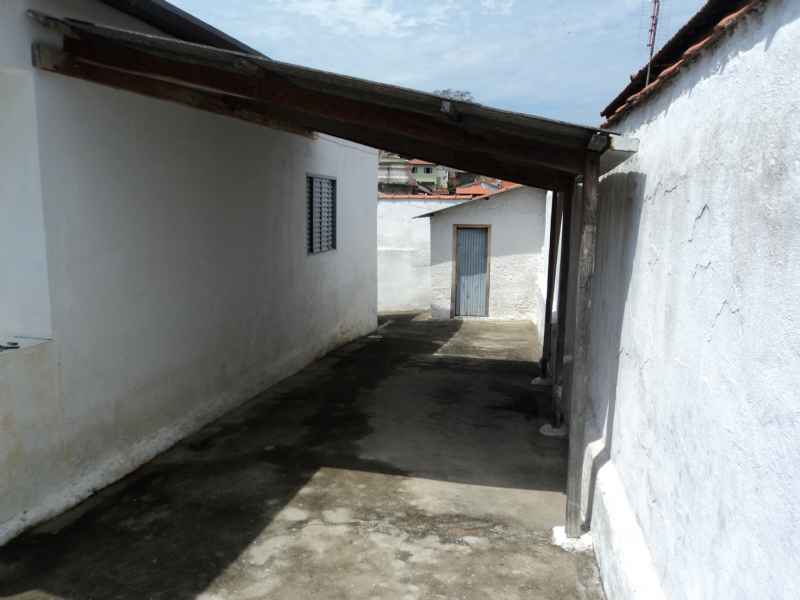 Casa 2d  no bairro Vila Sao Jose em GUARATINGUETA