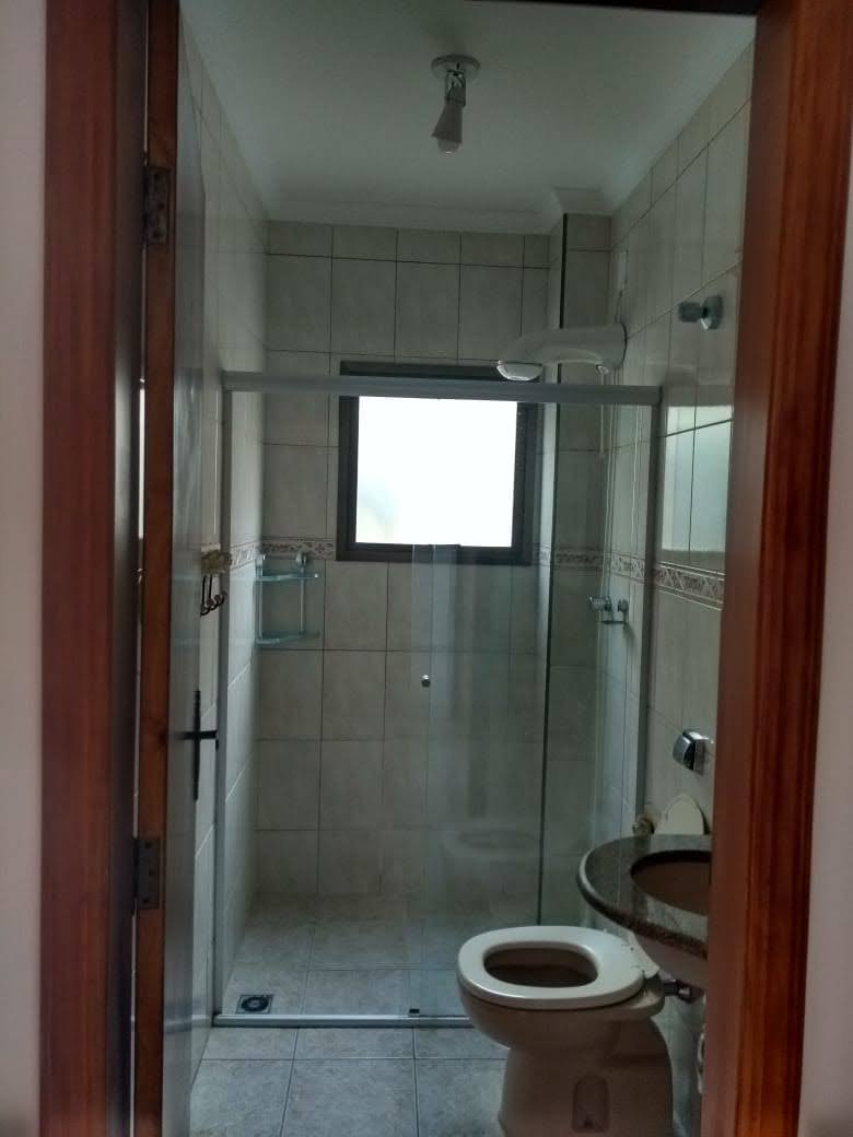Apartamento 3d  no bairro Jardim Rony em GUARATINGUETA
