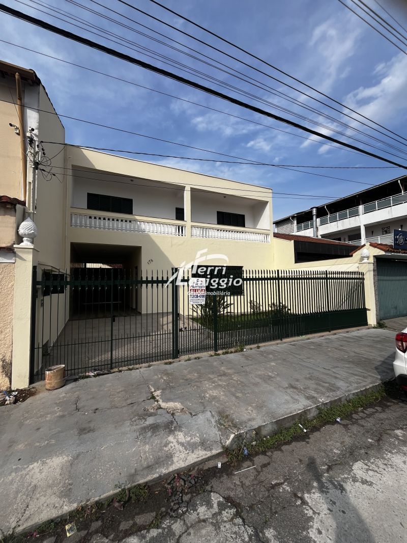 CASA - PEDREGULHO - GUARATINGUETA