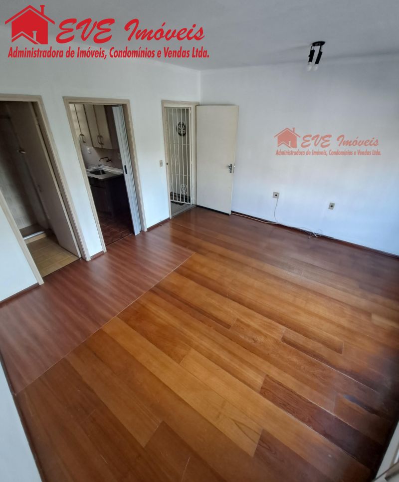 Excelente JK para venda na Cidade Baixa!...