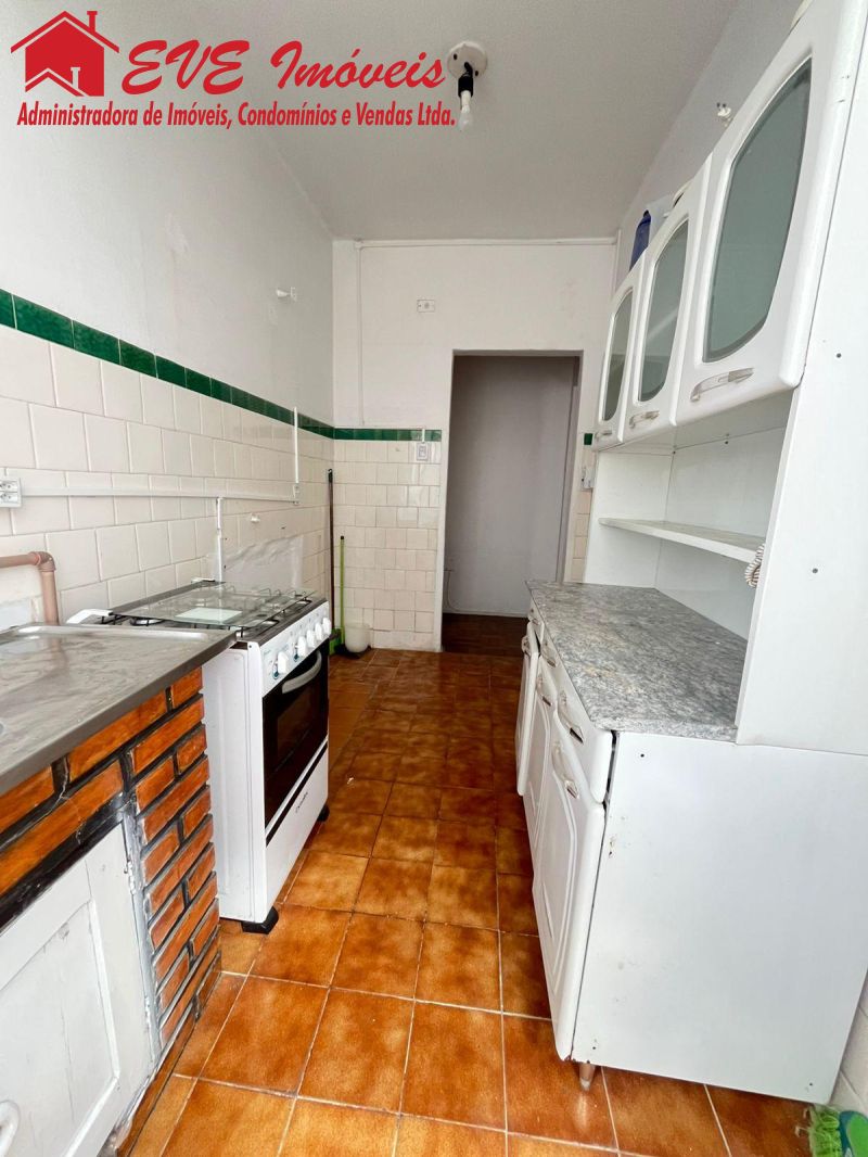 Apto no bairro Azenha em Porto Alegre