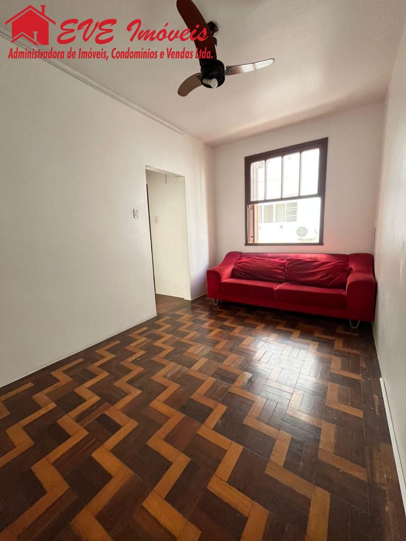 Apto no bairro Azenha em Porto Alegre