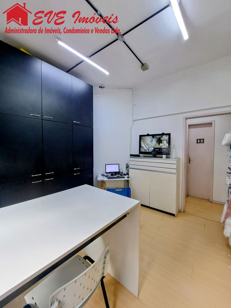 Excelente sala/studio � venda no centro!