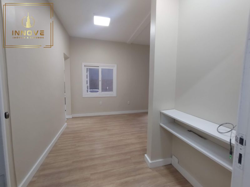 INNOVE IMÓVEIS -- ALUGA -- Apartamento de 2 dormitórios MOBILIADO no bairro São Geraldo.