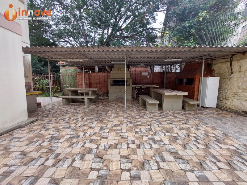 1 dormitorio mobiliado no Bairro Santo Antônio - Porto Alegre