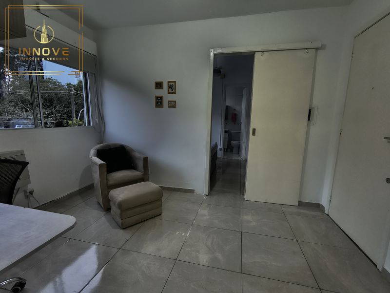 1 dormitorio mobiliado no Bairro Santo Antônio - Porto Alegre