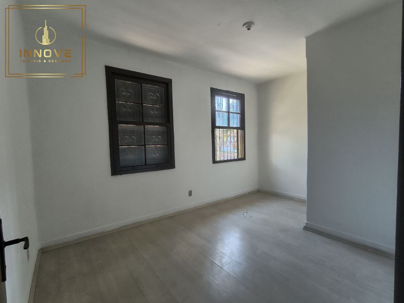 Casa 4D no bairro FARROUPILHA em Porto Alegre 