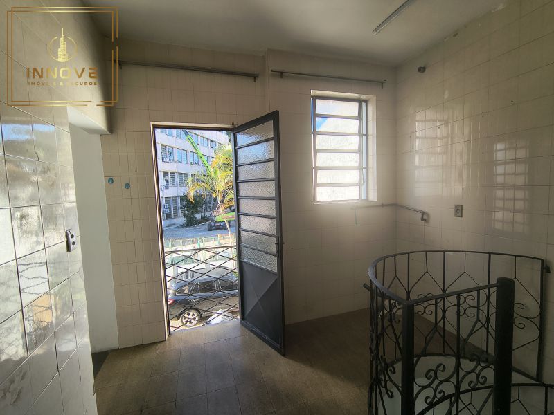 Casa 4D no bairro FARROUPILHA em Porto Alegre 