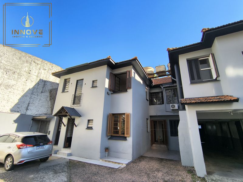 Casa 4D no bairro FARROUPILHA em Porto Alegre 