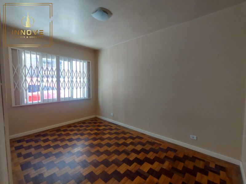 INNOVE IMÓVEIS E SEGUROS -- ALUGA -- Apartamento Térreo de 1 dormitório.