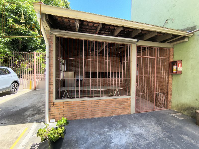 INNOVE IMÓVEIS E SEGUROS -- ALUGA -- Apartamento Térreo de 1 dormitório.