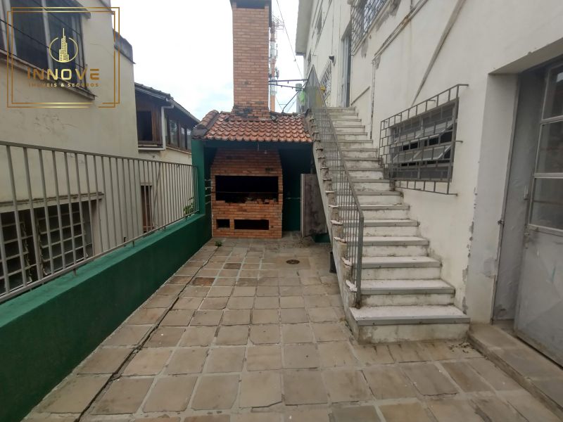 Casa 3D  no bairro MEDIANEIRA em PORTO ALEGRE