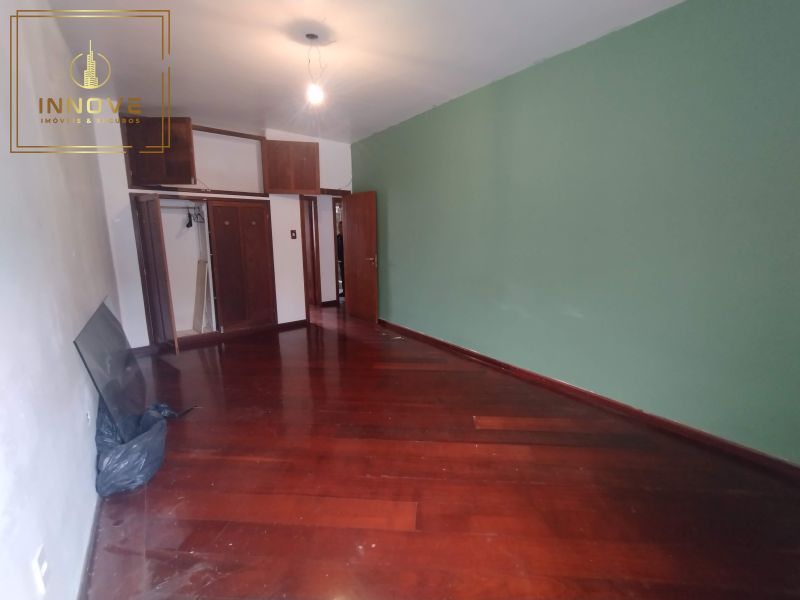 CASA DE 3 DORMITORIOS COM GARAGEM NO BAIRRO AZENHA