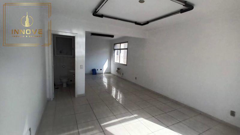 INNOVE IMÓVEIS -- ALUGA -- Sala comercial na esquina da Av. Otávio Rocha.