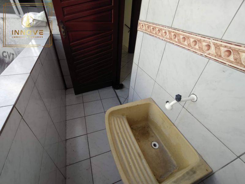 INNOVE IMÓVEIS -- ALUGA -- Excelente apartamento localizado na Rua Gonçalves Ledo