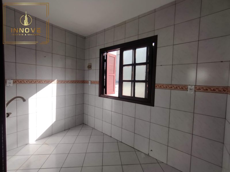 INNOVE IMÓVEIS -- ALUGA -- Excelente apartamento localizado na Rua Gonçalves Ledo