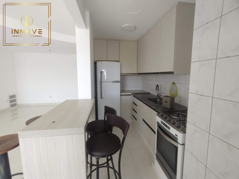 INNOVE MÓVEIS -- ALUGA -- Excelente apartamento com 3 dormitórios