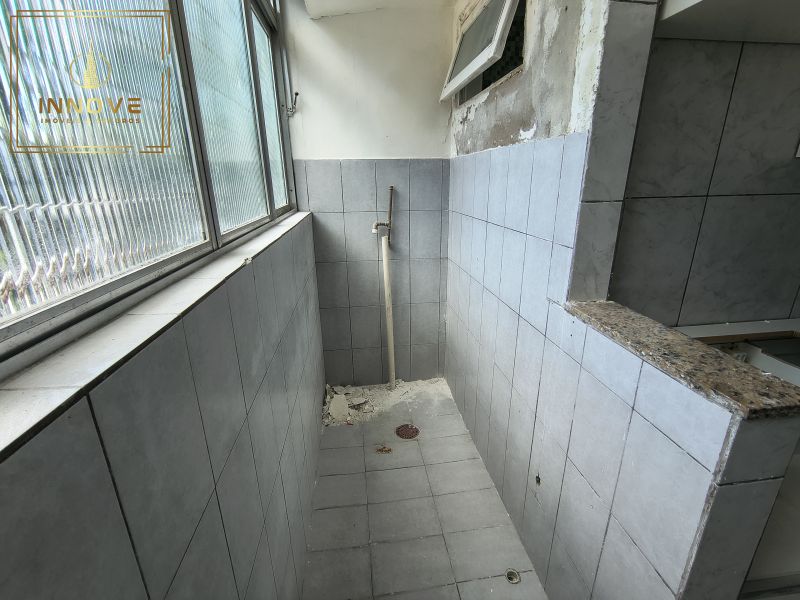 INNOVE MÓVEIS -- ALUGA -- Excelente apartamento de 2 dormitórios