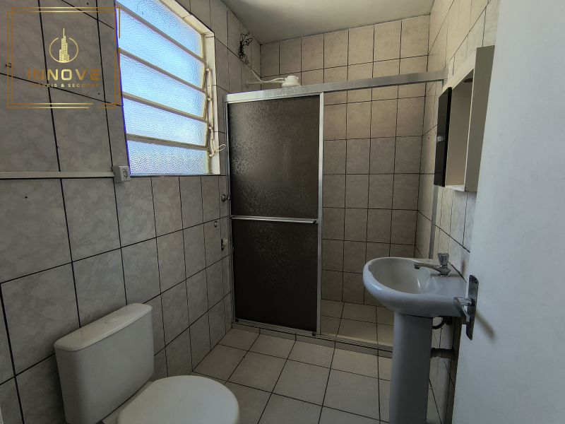 INNOVE MÓVEIS -- ALUGA -- Apartamento com 2 dormitórios