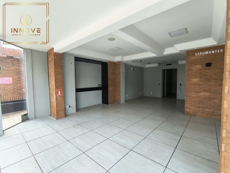 INNOVE MÓVEIS -- ALUGA --  Loja térrea localizada em gramado