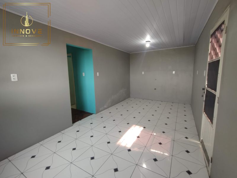 INNOVE MÓVEIS -- ALUGUA -- Casa aconchegante e muito bem distribuída