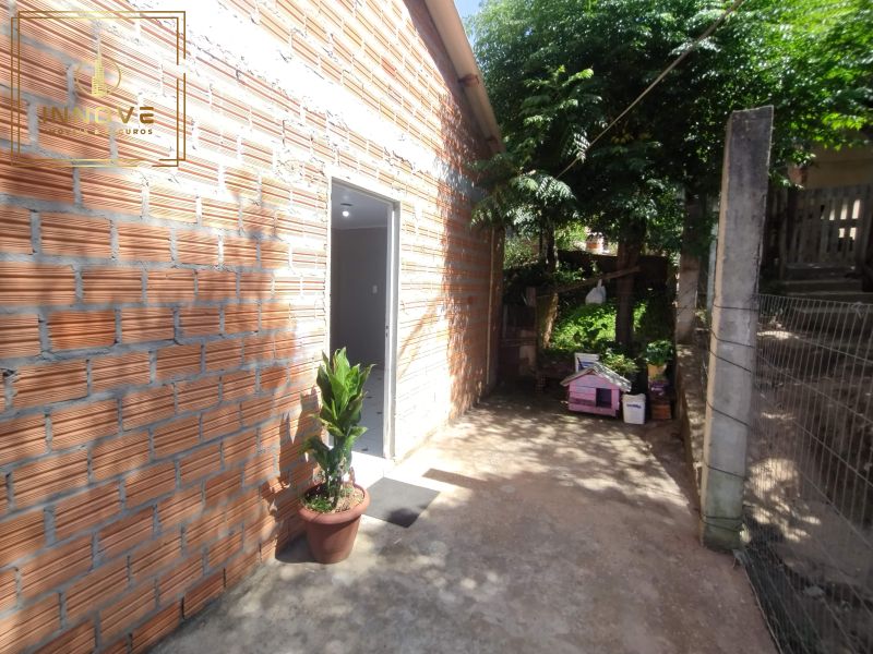 INNOVE MÓVEIS -- ALUGUA -- Casa aconchegante e muito bem distribuída