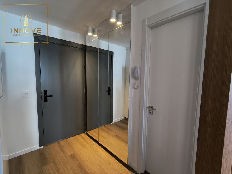 INNOVE MÓVEIS -- ALUGA -- Apartamento no Condomínio Carlos Gomes Square