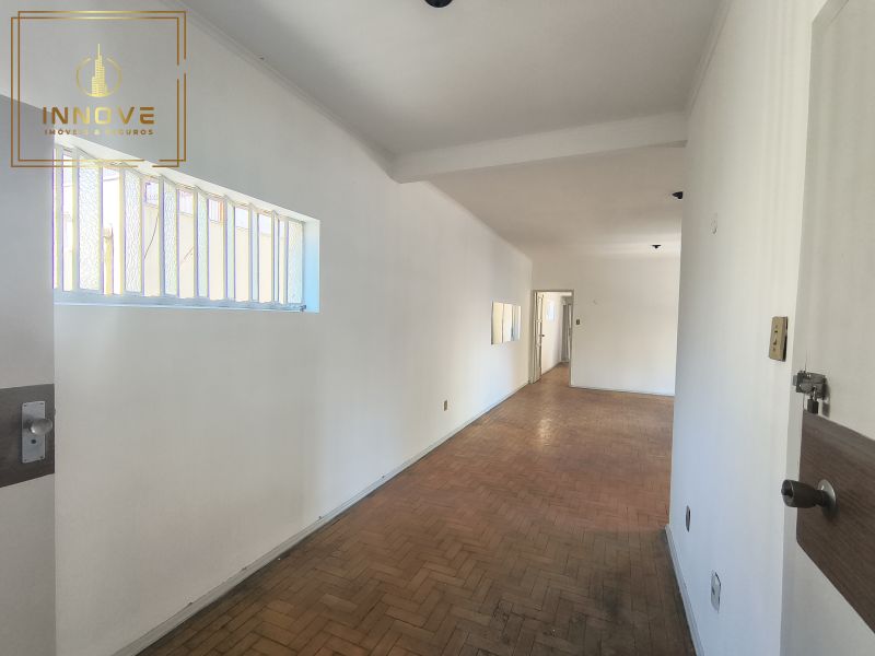 INNOVE MÓVEIS -- ALUGUA -- Apartamento amplo e bem distribuído
