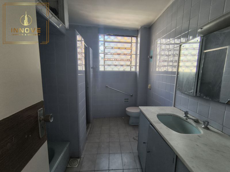 INNOVE MÓVEIS -- ALUGUA -- Apartamento amplo e bem distribuído