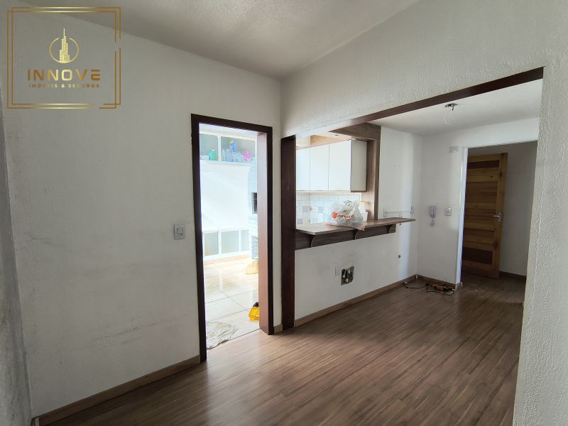 INNOVE MÓVEIS -- ALUGA -- Excelente apartamento com 2 dormitórios