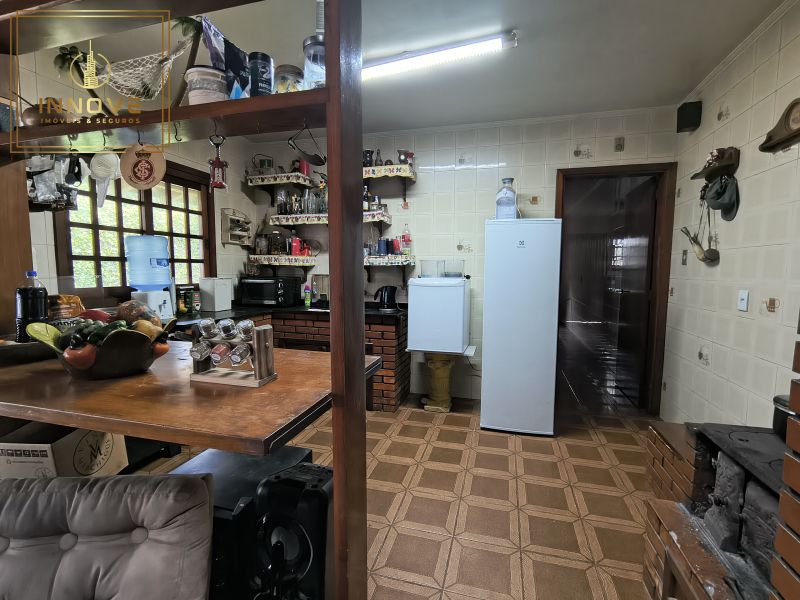 INNOVE MÓVEIS -- ALUGA -- Excelente casa residencial/comercial 