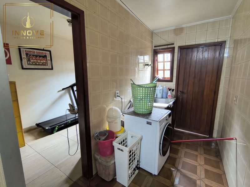 INNOVE MÓVEIS -- ALUGA -- Excelente casa residencial/comercial 