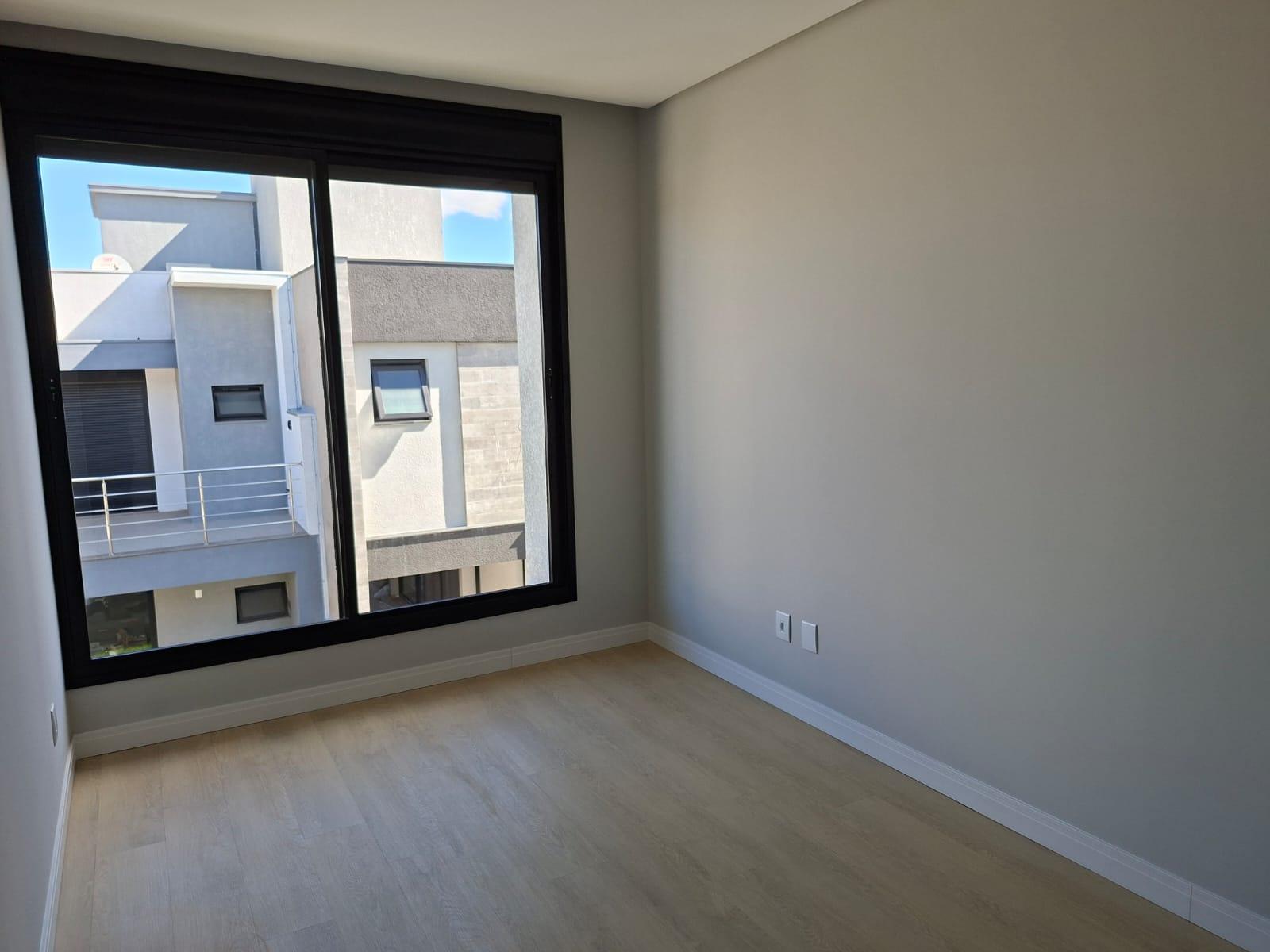 CASA EM CONDOMÍNIO EM CACHOEIRINHA 