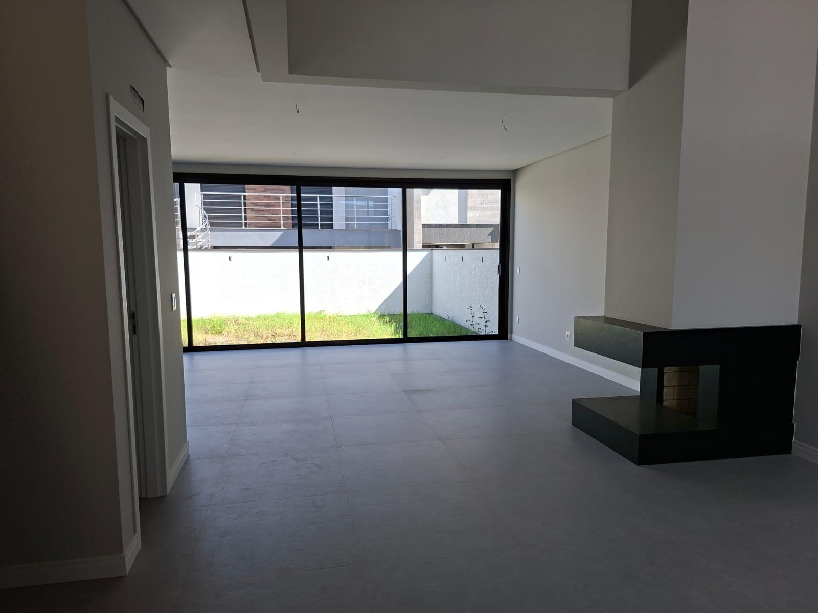 CASA EM CONDOMÍNIO EM CACHOEIRINHA 