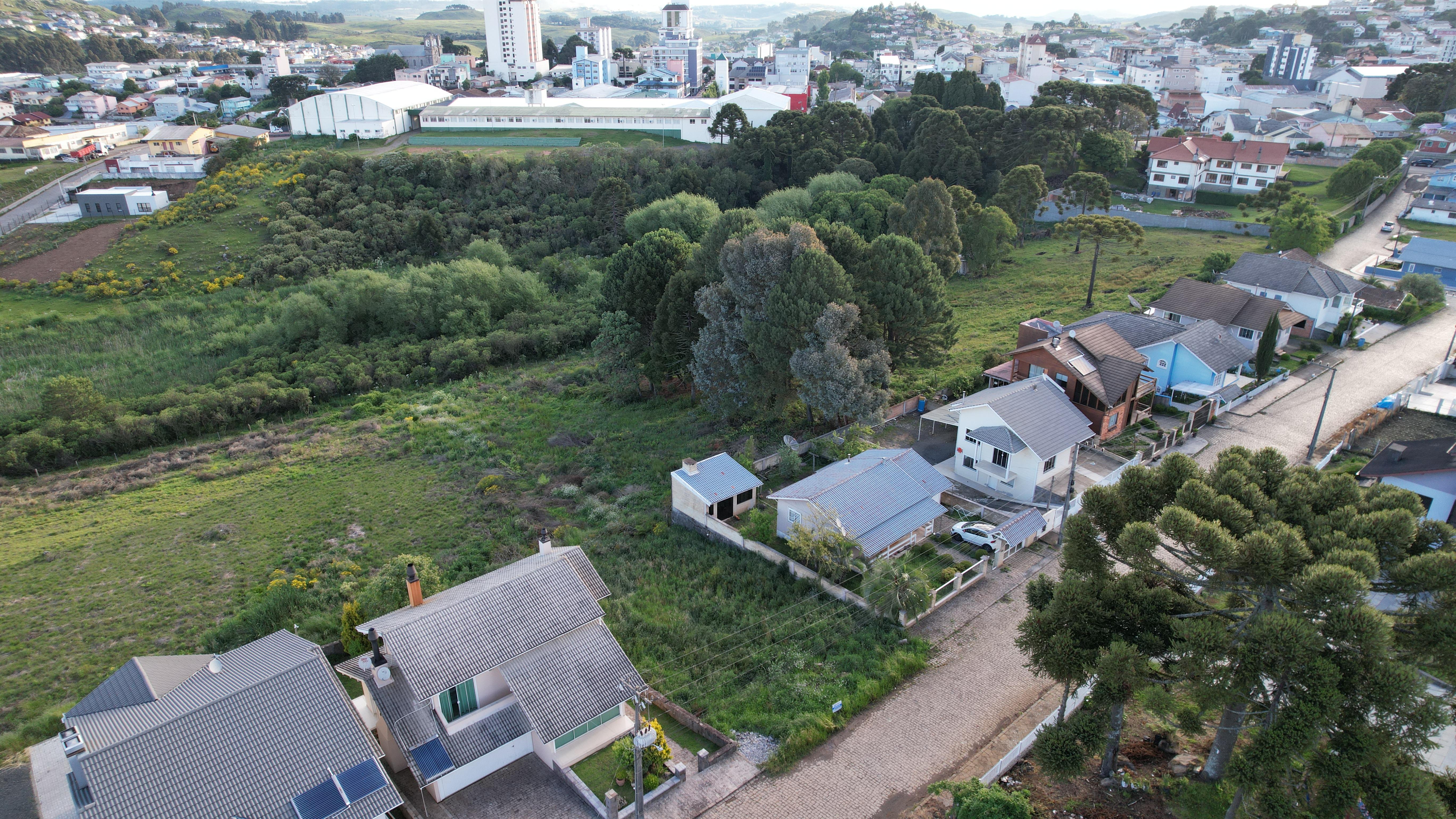 LOTE VILA MARIANA - LOCALIZAÇÃO PRIVILEGIADA PRÓXIMO AO CENTRO.
