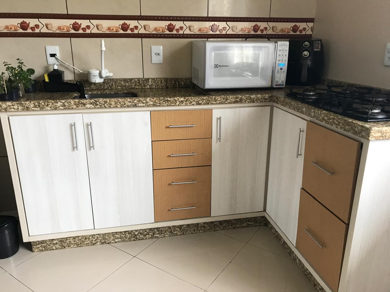 Casa com Excelente Padrão de Acabamento em Bairro Tranquilo  São Joaquim/SC